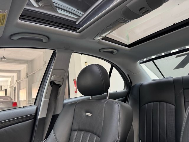 Mercedes-Benz Clase E 2003