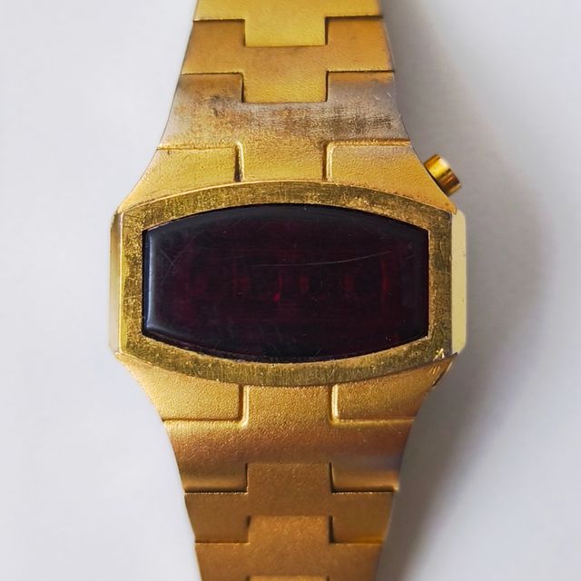 Lote 4 relojes para reparación o pieza. Leer