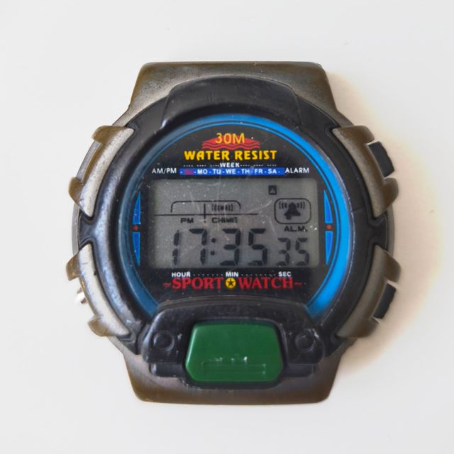 Lote 4 relojes para reparación o pieza. Leer