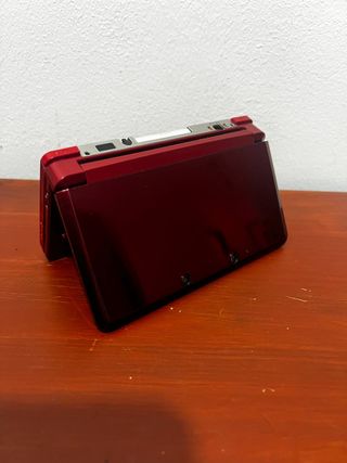 Nintendo 3DS roja