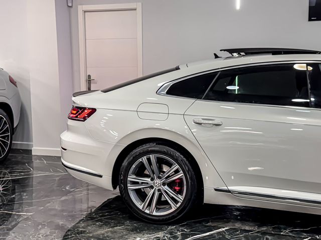 Volkswagen Arteon RLINE 240CV 