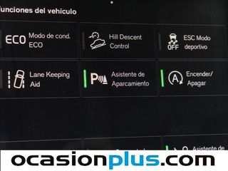 Volvo XC60 T4 Momentum Auto 140 kW (190 CV)