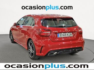Mercedes-Benz Clase A 180 90 kW (122 CV)