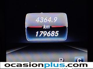 Mercedes-Benz Clase A 180 90 kW (122 CV)