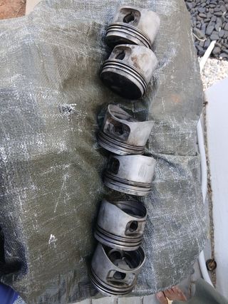 3 Pistones BMW M30B35 346 KB