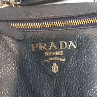 Bolso Prada bandolera azul oscuro
