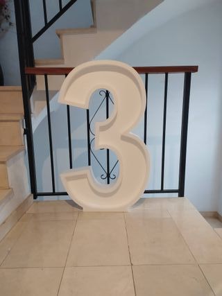 NUMEROS GIGANTES CORCHO LED
