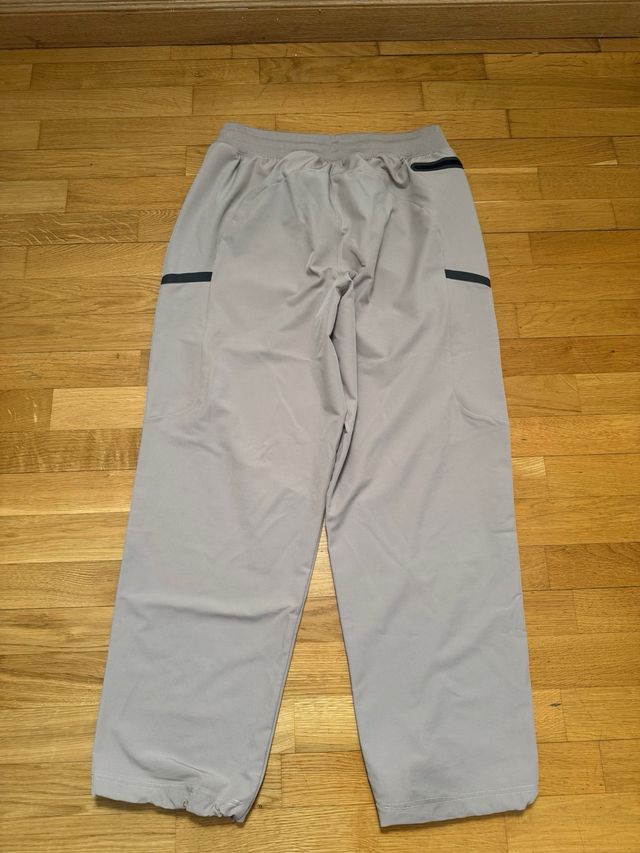 Pantalón T/L deportivo Under Armour