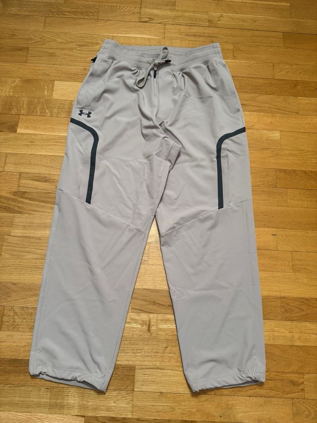 Pantalón T/L deportivo Under Armour