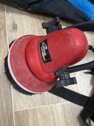 Pertiga y rotativa a baterias