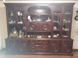 Mueble Comedor antiguo tallado