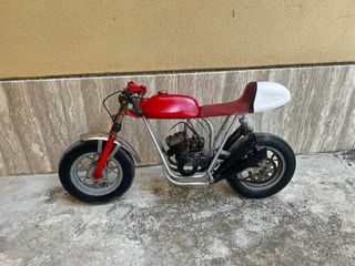 Minimoto MV Augusta: Rossa