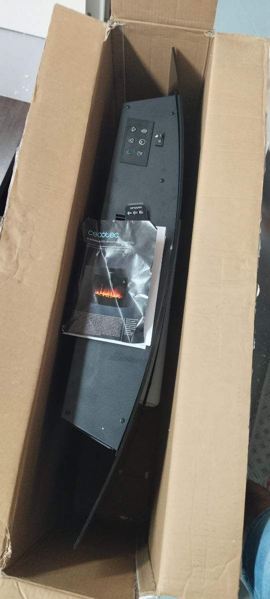 Cecotec Ready Warm 3550: Chimenea eléctrica curva