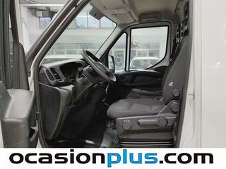 Iveco Daily Furgon 35S 16 V 3520L/H2 Auto 115 kW (156 CV)
