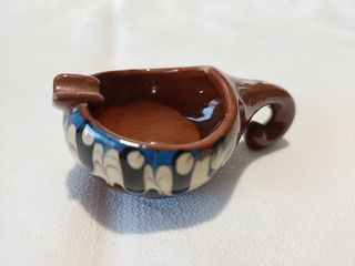 Cerámica búlgara Troyan