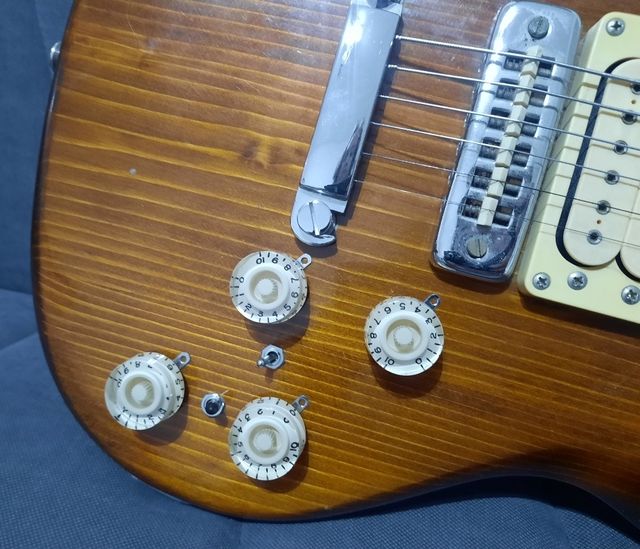 Chitarra Eko C11 anni '70