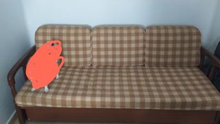 Sofá-cama pequeño con somier