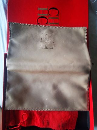 Bolso Carolina Herrera. Sin funda ni caja