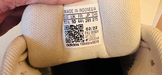 Zapatillas Adidas Strutter - rojas y blancas
