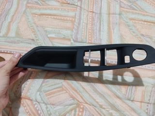 Peça porta carro - lado esquerdo