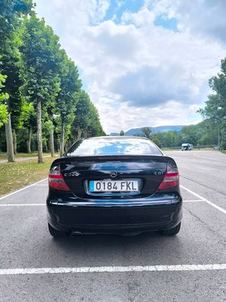 Mercedes-Benz Clase C 2007