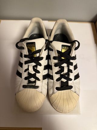 Adidas Superstar bianche e nere