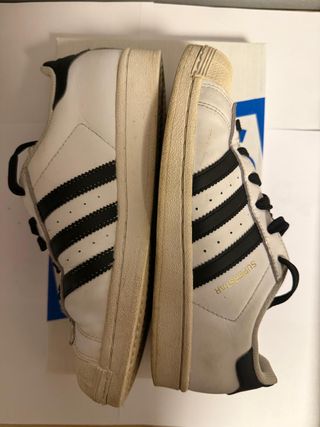 Adidas Superstar bianche e nere