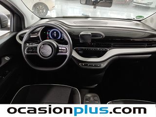 Fiat 500 Electrico Action Hb 185 km 70 kW (95 CV)