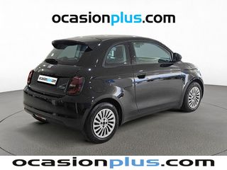 Fiat 500 Electrico Action Hb 185 km 70 kW (95 CV)