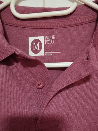 Lote pequeño de ropa
