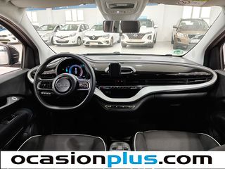 Fiat 500 Electrico Action Hb 185 km 70 kW (95 CV)
