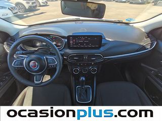 Fiat Tipo 1.5 Hybrid Red DCT 97 kW (130 CV)