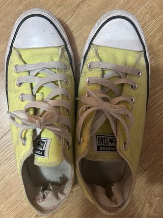 Converse amarillas talla 38-39