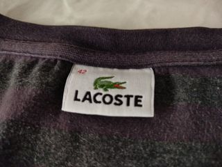 Camiseta Lacoste rayas gris-morado