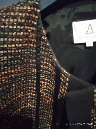 Chaqueta Campo de Encanto negra y marrón