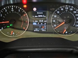 RENAULT Captur Intens TCe 74kW 100CV