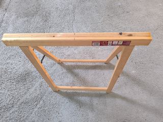 Caballetes Plegables Astigarraga 800kg y de 400kg.