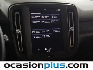 Volvo XC40 T2 Essential 95 kW (129 CV)