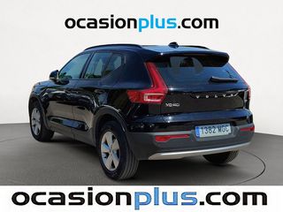 Volvo XC40 T2 Essential 95 kW (129 CV)