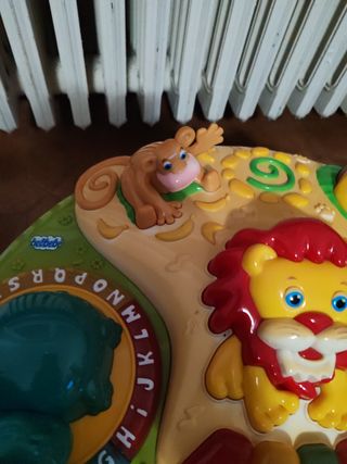Tavolo attività bimbi - animali