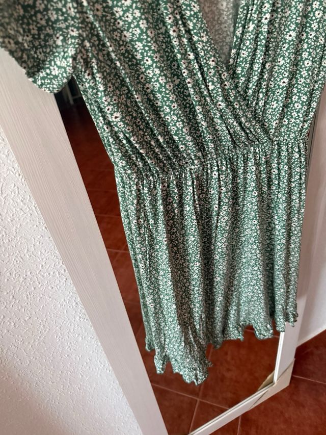 Vestido flores mini verde talla M