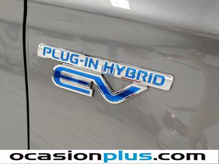 Mitsubishi Outlander 2.0 PHEV Kaiteki 4WD Auto 149 kW (203 CV)