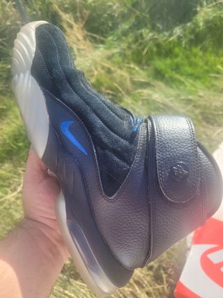 NIKE AIR MAX Penny IV