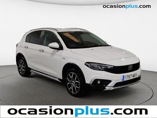 Fiat Tipo 1.5 Hybrid Cross DCT 97 kW (130 CV)