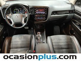 Mitsubishi Outlander 2.0 PHEV Kaiteki 4WD Auto 149 kW (203 CV)