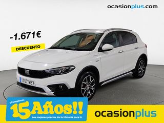 Fiat Tipo 1.5 Hybrid Cross DCT 97 kW (130 CV)