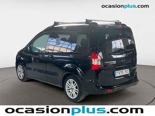 Ford Tourneo Courier 1.5 TDCi Titanium 70 kW (95 CV)