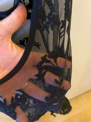 Top lungo intimisismi nero