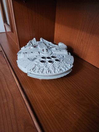 Maqueta Millennium Falcon