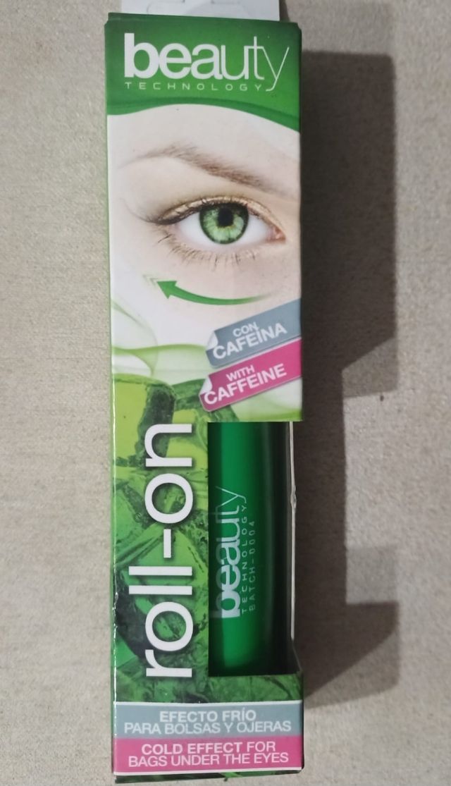 Rollon ojos cafeína